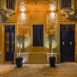  Szálloda Senglea Suites