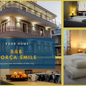 Korcasmilehotel Bed & Breakfast Korce